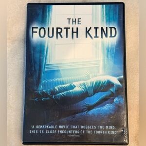 The Fourth Kind DVD ** Very Scary, Creepy Movie if you're afraid of aliens!